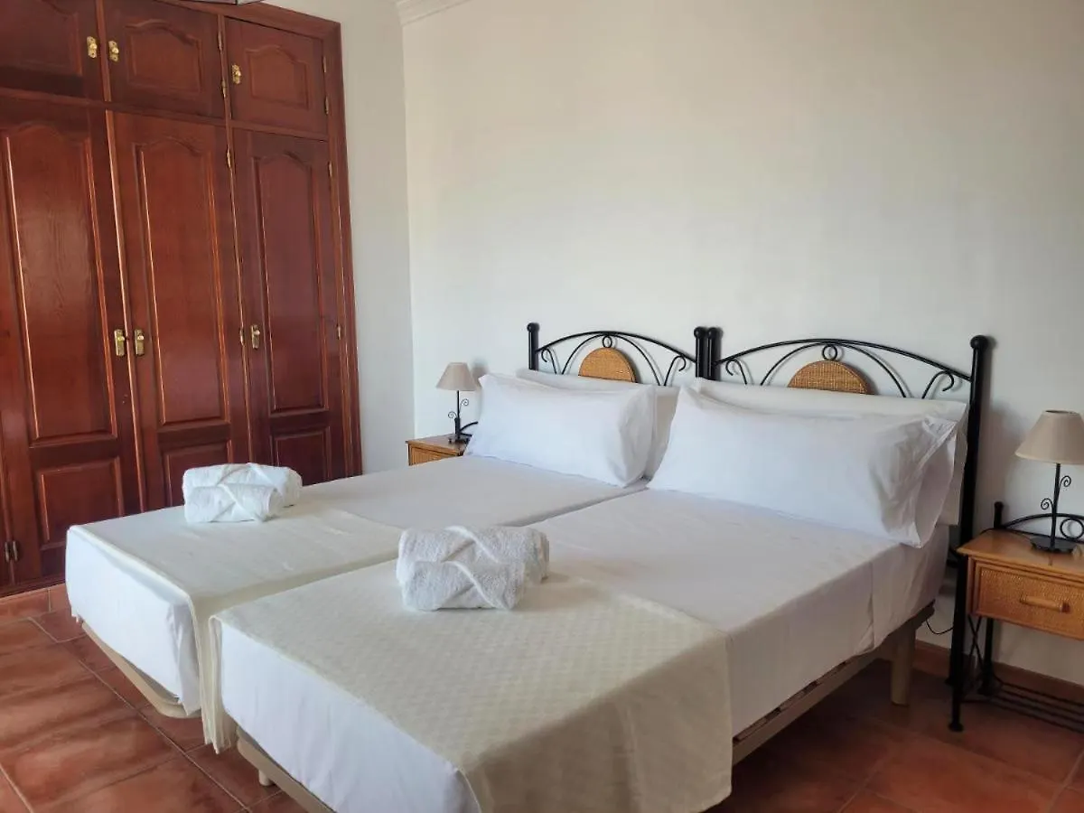 Nerja Villas Tamango Hill Silhouse España
