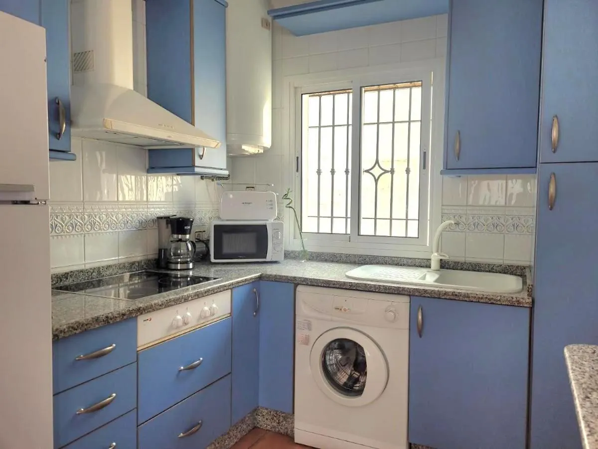 Nerja Villas Tamango Hill Silhouse 0*,