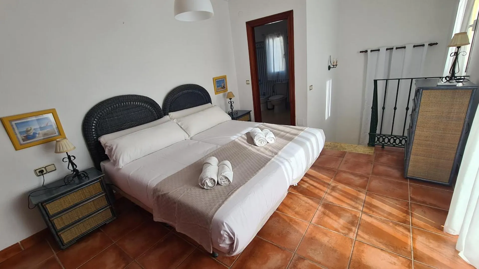 Nerja Villas Tamango Hill Silhouse