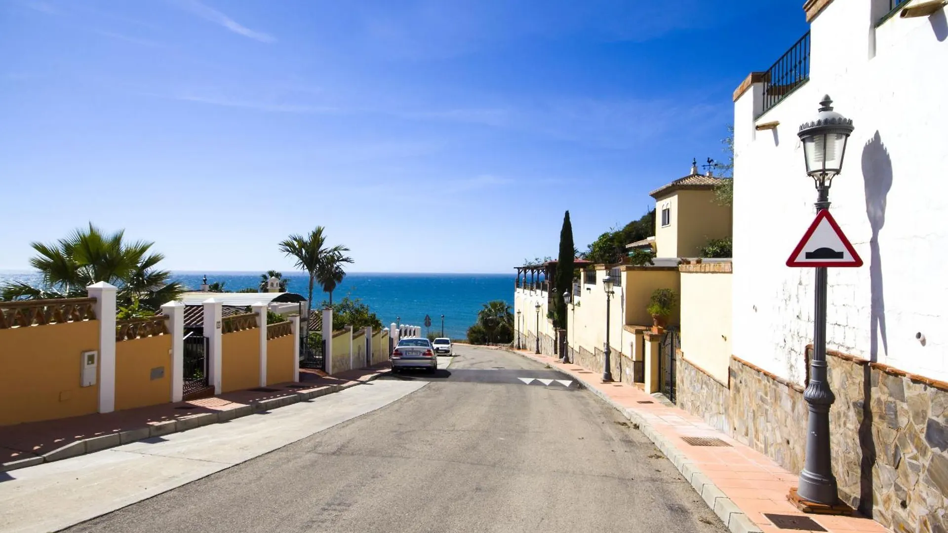 Nerja Villas Tamango Hill Silhouse